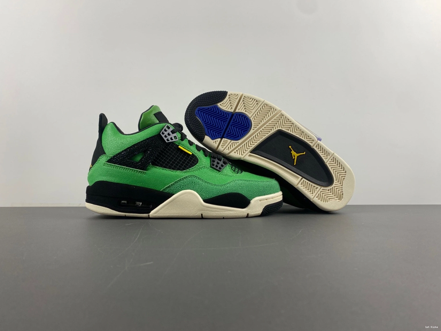 Jordan “Manila” Air 4 0515